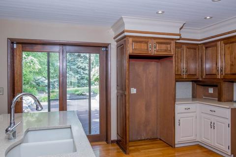 1057 E Garrison, Owosso, MI 48867 photo 5