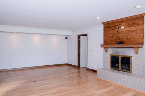 1057 E Garrison, Owosso, MI 48867 photo 9