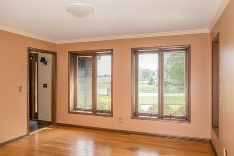 1057 E Garrison, Owosso, MI 48867 photo 7