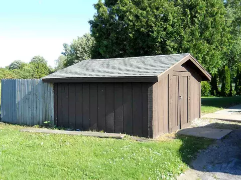 508 Wright, Breckenridge, MI 48615 photo 5