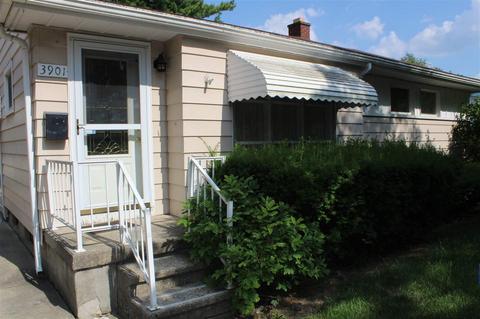 3901 Cherokee Ave, Flint, MI 48507 photo 2