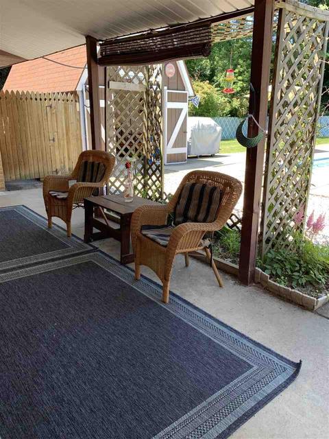 185 Circle, Flushing, MI 48433 photo 11