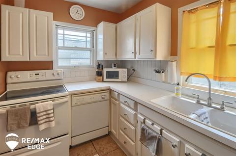 623 Saint Clair, Flint, MI 48504 photo 8