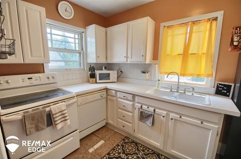 623 Saint Clair, Flint, MI 48504 photo 11