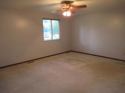 740 Cloverland Dr, Flushing, MI 48433 photo 15