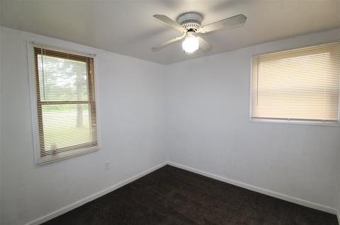 2261 Dutcher Rd, Flint, MI 48532 photo 7