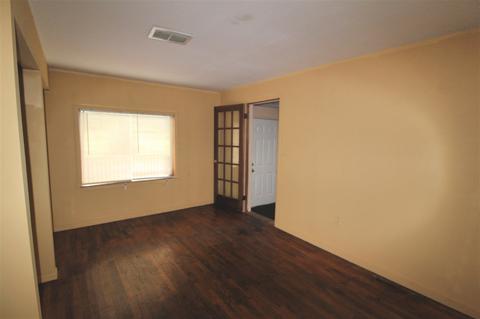 2261 Dutcher Rd, Flint, MI 48532 photo 6