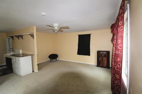 117 Mary St, Flushing, MI 48433 photo 3