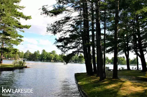 3338 E Pinecrest, Gladwin, MI 48624 photo 6