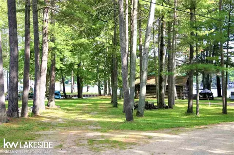 3338 E Pinecrest, Gladwin, MI 48624 photo 19