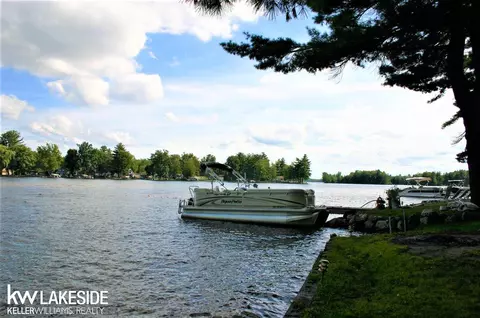 3338 E Pinecrest, Gladwin, MI 48624 photo 11