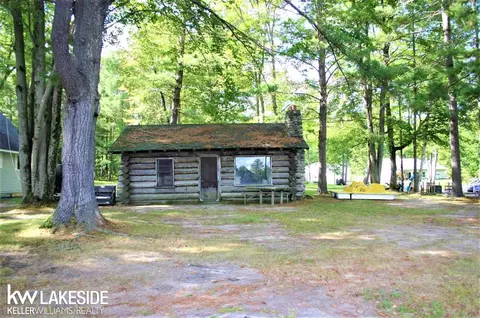 3338 E Pinecrest, Gladwin, MI 48624 photo 10