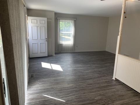 2092 Painted Post, Flushing, MI 48433 photo 4
