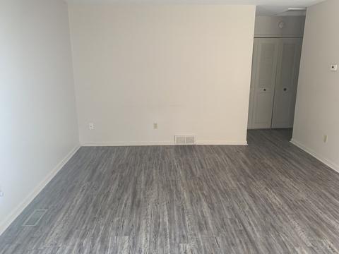 2092 Painted Post, Flushing, MI 48433 photo 3