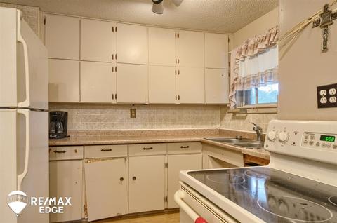 403 Walnut, Mount Morris, MI 48458 photo 6