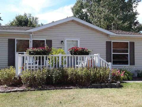 1408 Nelson, Owosso, MI 48867 photo 2