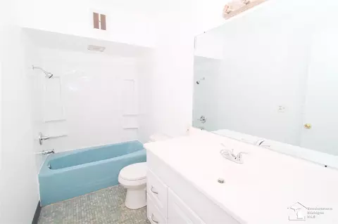 1724 S Custer, Monroe, MI 48161 photo 24
