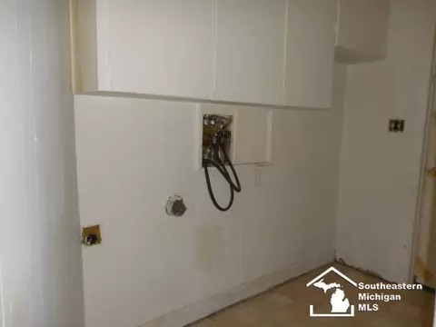 1724 S Custer, Monroe, MI 48161 photo 12