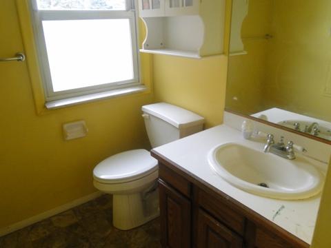 3307 Timberview Dr, Flint, MI 48532 photo 9