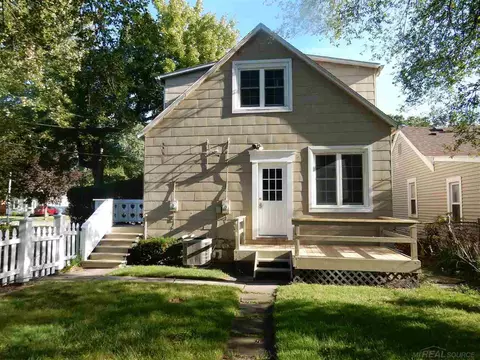 2239 Ridgemont, Grosse Pointe Woods, MI 48236 photo 18