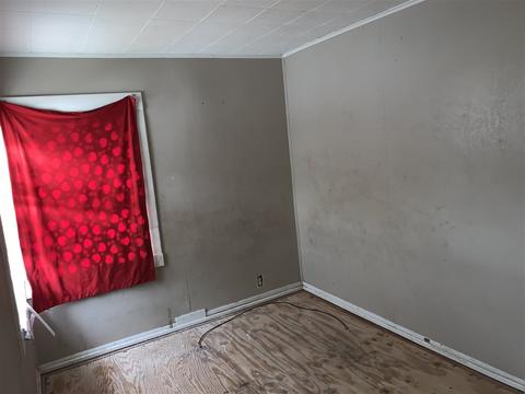 960 Stocker, Flint, MI 48503 photo 11