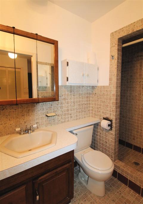 2471 Lost Creek Dr, Flushing, MI 48433 photo 16