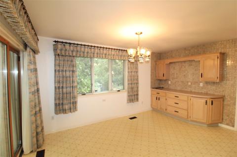 2471 Lost Creek Dr, Flushing, MI 48433 photo 12