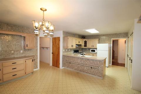 2471 Lost Creek Dr, Flushing, MI 48433 photo 7