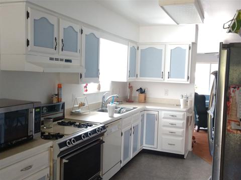 2047 Judd Rd, Burton, MI 48529 photo 4