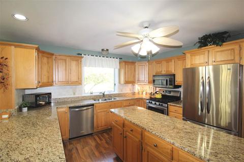 1211 N Van Vleet Rd, Flushing, MI 48433 photo 10