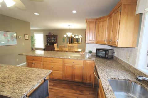 1211 N Van Vleet Rd, Flushing, MI 48433 photo 14