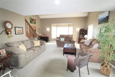 1211 N Van Vleet Rd, Flushing, MI 48433 photo 6