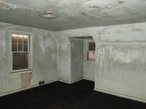 2925 Mann Hall Ave, Flint, MI 48503 photo 6