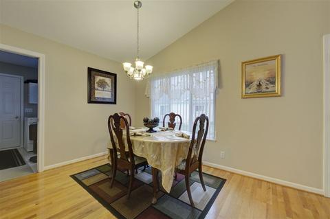 253 Aberdeen Ct, Flushing, MI 48433 photo 14