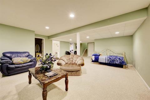 253 Aberdeen Ct, Flushing, MI 48433 photo 28