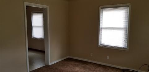 3810 Hogarth Ave, Flint, MI 48532 photo 5