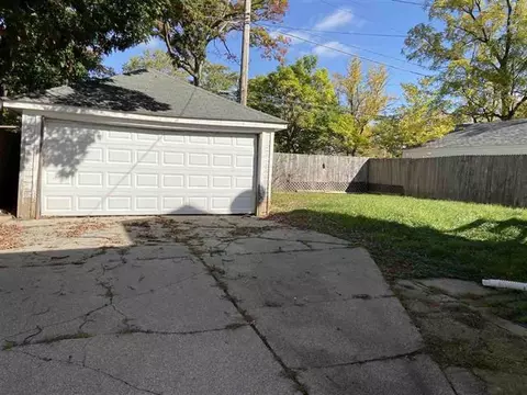 2114 Flushing, Flint, MI 48504 photo 2