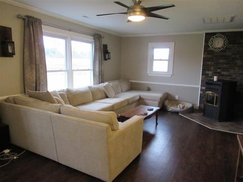 8454 Potter Rd, Flushing, MI 48433 photo 12