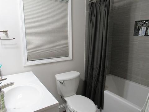 8454 Potter Rd, Flushing, MI 48433 photo 8