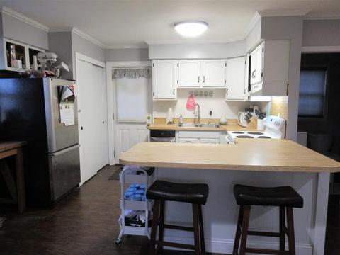 8454 Potter Rd, Flushing, MI 48433 photo 4