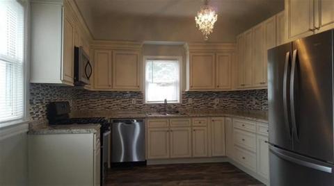 303 Elm, Flushing, MI 48433 photo 2