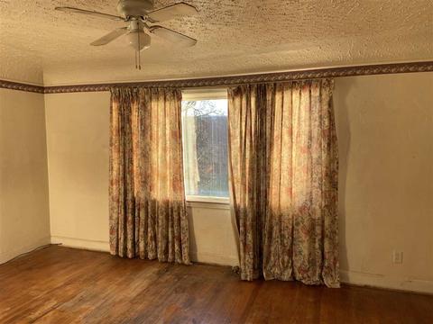 2114 Flushing Rd, Flint, MI 48504 photo 10