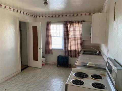 2114 Flushing Rd, Flint, MI 48504 photo 12