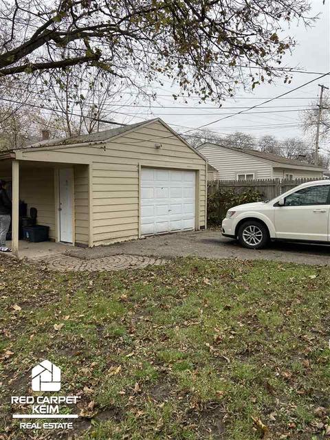 706 Huron, Flint, MI 48507 photo 2
