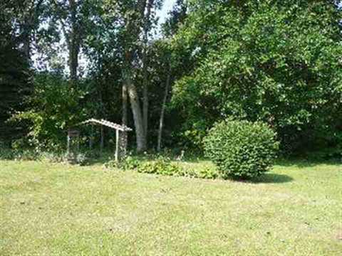 733 W Erie Rd, Temperance, MI 48182 photo 4