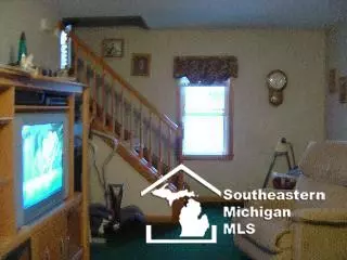 429 Gee, Monroe, MI 48162 photo 4