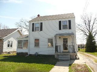5909 Edgewood, Monroe, MI 48161 photo 1
