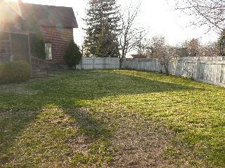 1025 Laplaisance Rd, Monroe, MI 48161 photo 2