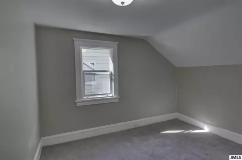 1226 Loeser Ave, Jackson, MI 49203 photo 21