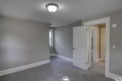 1226 Loeser Ave, Jackson, MI 49203 photo 18